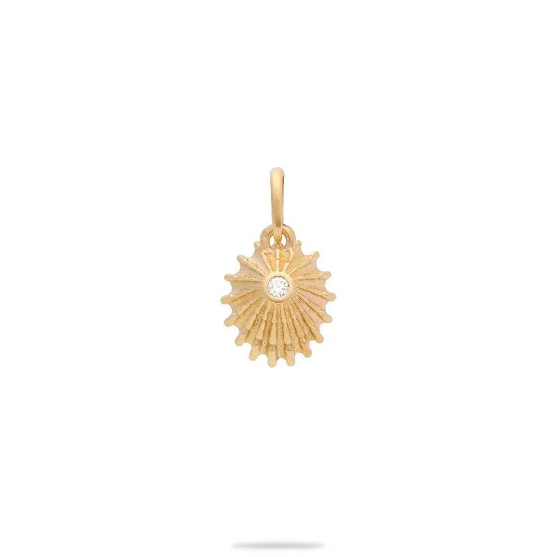 ʻOpihi Pendant in Gold with Diamond - 12mm