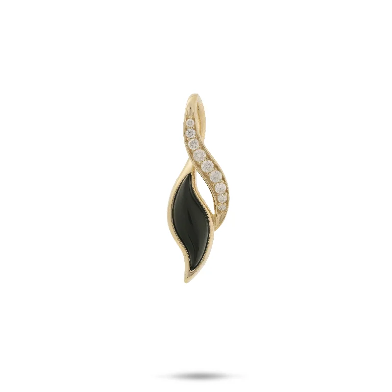 Paradise Black Coral Pendant in Gold with Diamonds