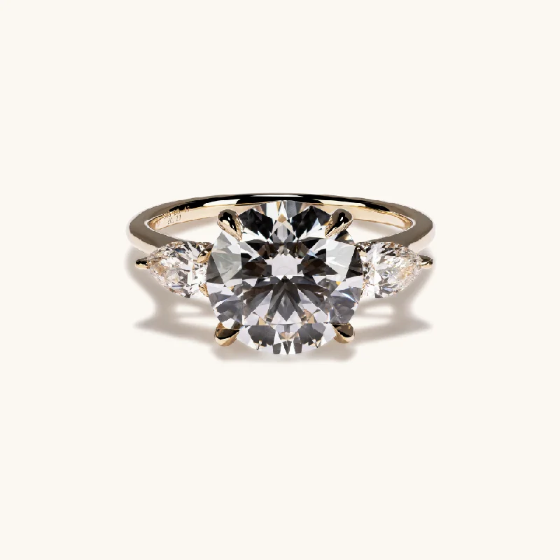 3.05 Round Lab Diamond 3-Stone Engagement Ring