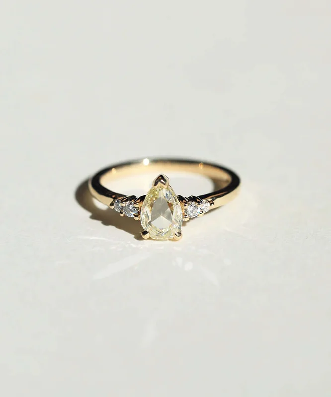 Ona Yellow Diamond Ring