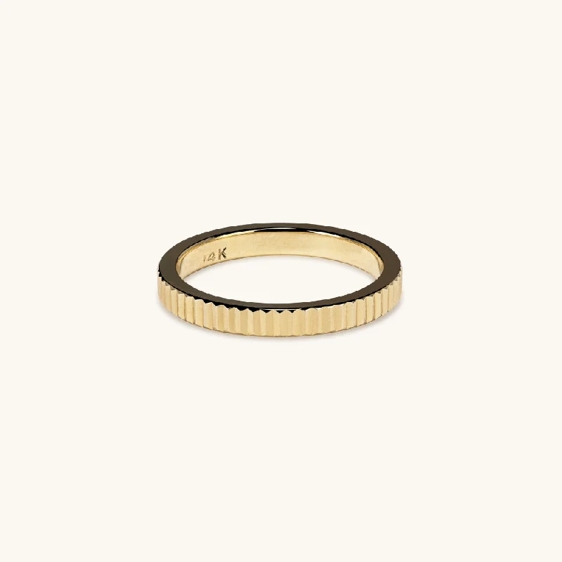 Solid Gold Fluted Band