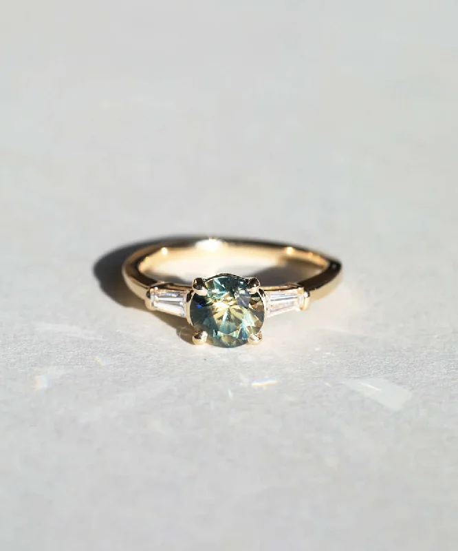 Mila II Sapphire Ring