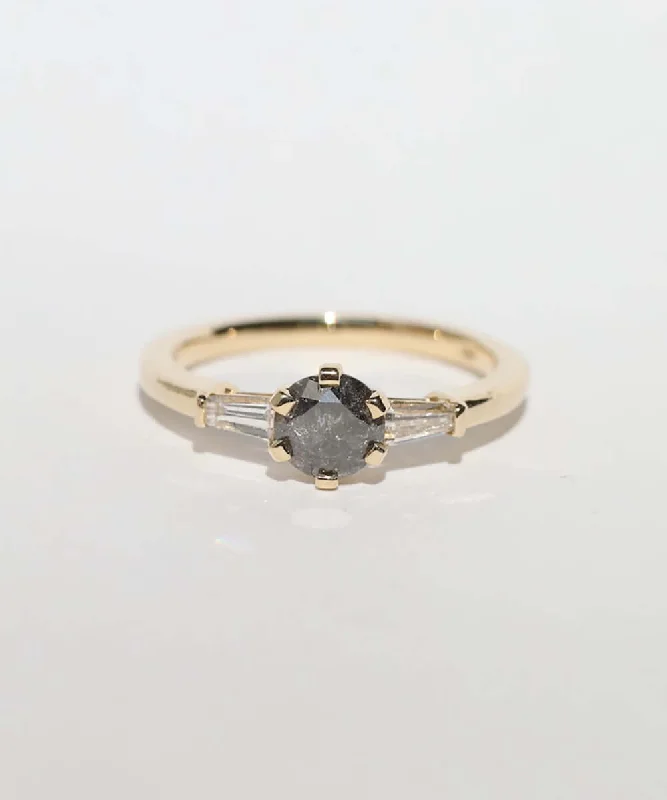 Mila Salt & Pepper Diamond Ring