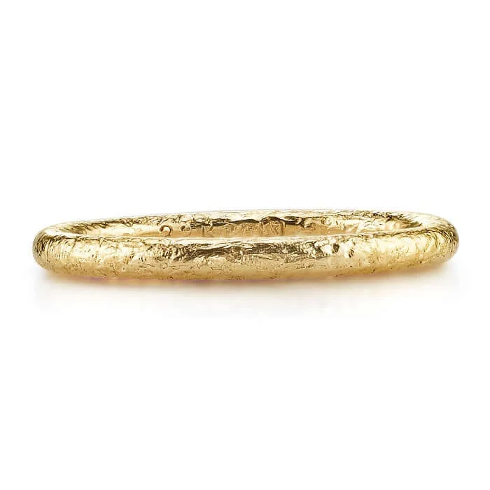 Single Stone 22k Gold 2mm Jane Band