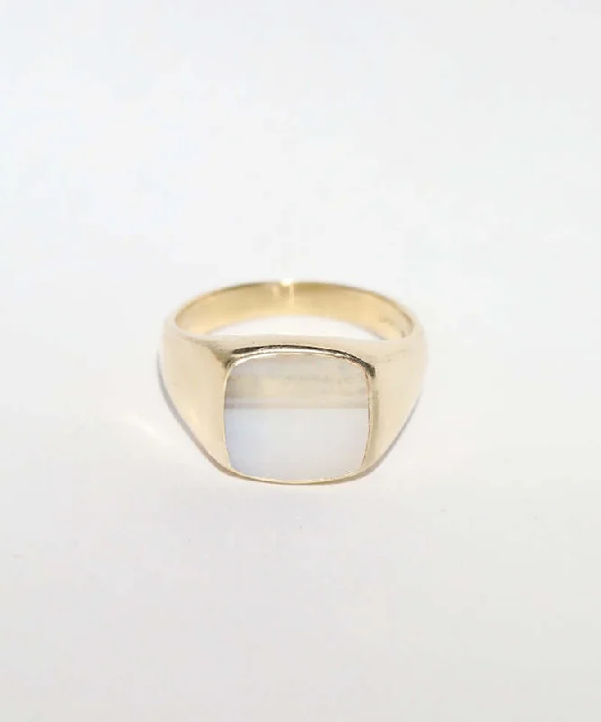 White Agate Stripe Signet Ring