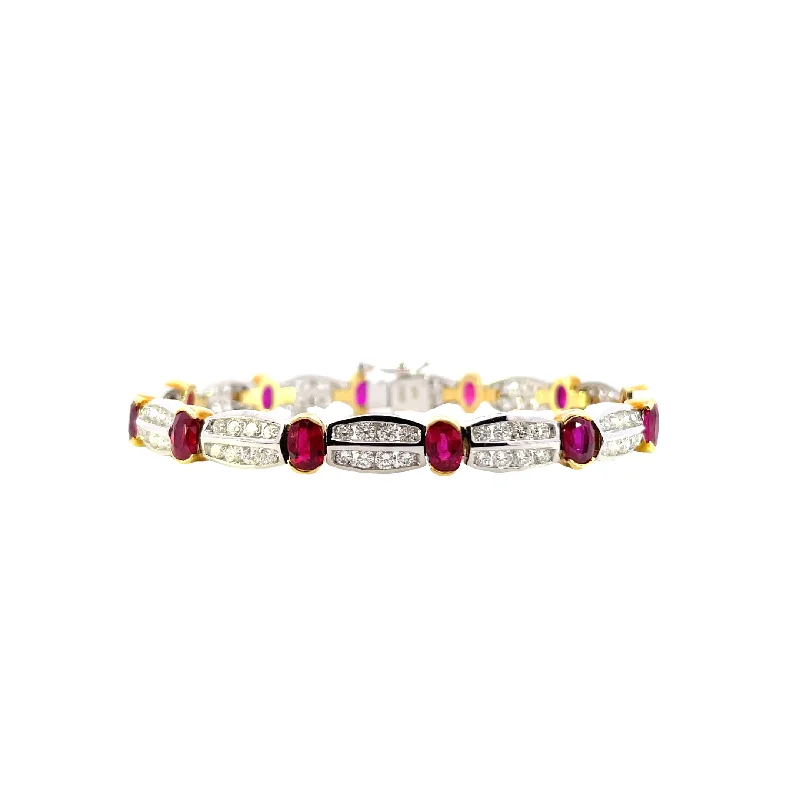 18 kt two tone Ruby & Diamond bracelet