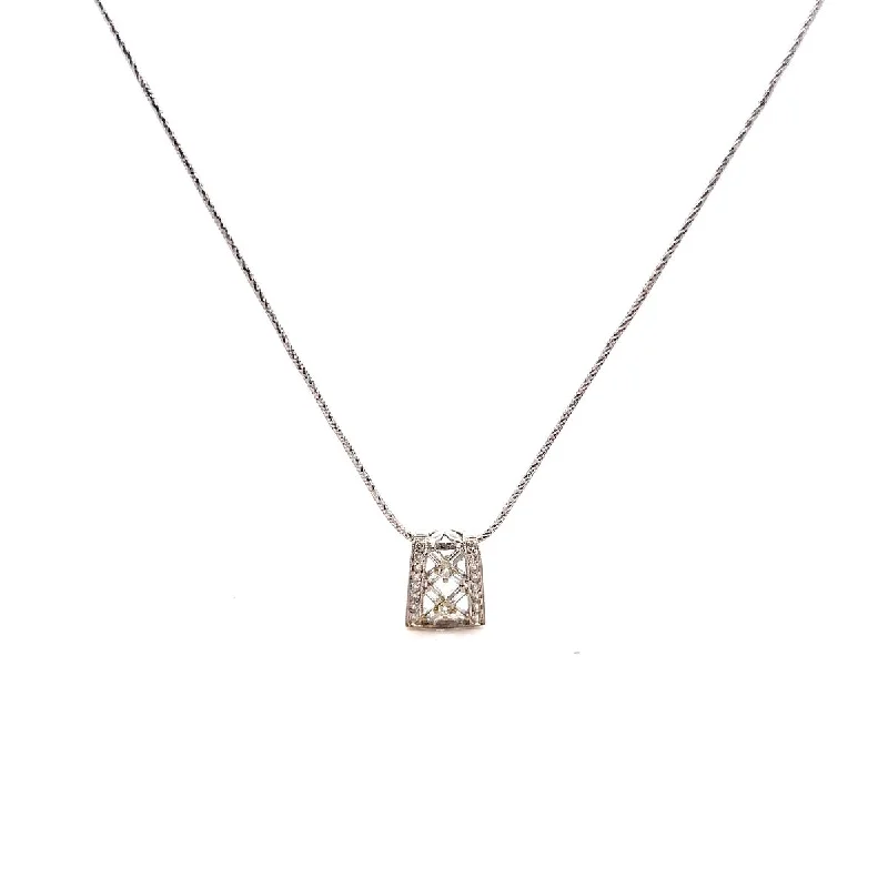 Pre-Owned Diamond Pendant