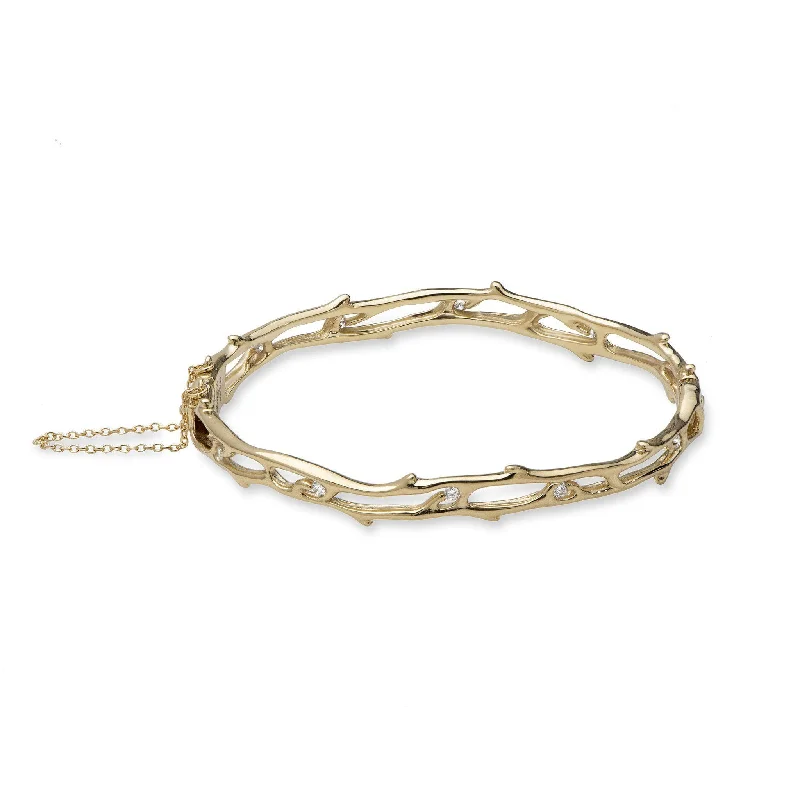 Heritage Hinge Bracelet in Gold with Diamonds